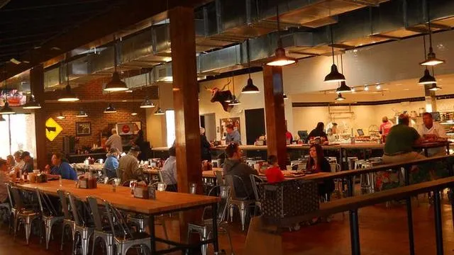 4 Rivers Smokehouse