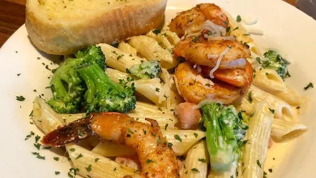Cheddar's Scratch Kitchen