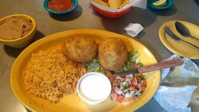 Esteban's Cafe y Cantina