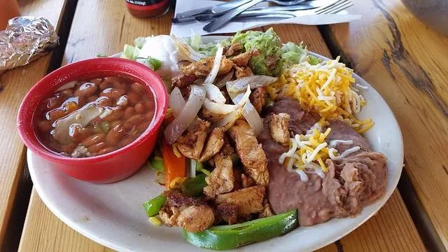 Fuzzy's Taco Shop
