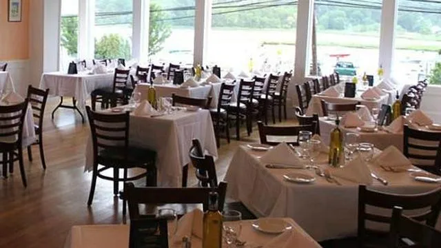 Harbor Mist Restaurant