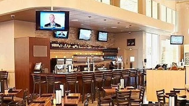 Hy-Vee Market Grille