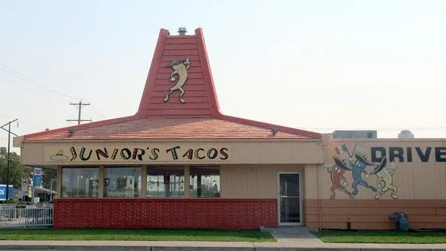 Junior's Tacos