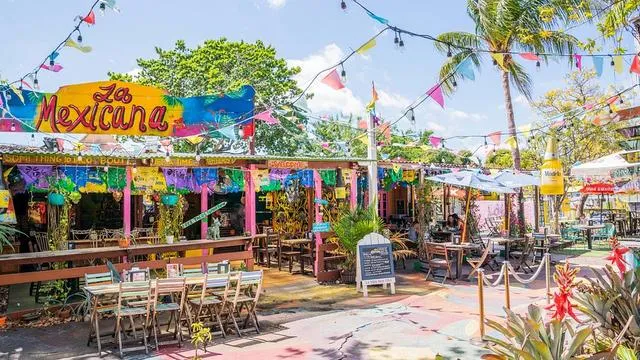 La Mexicana Taco Bar